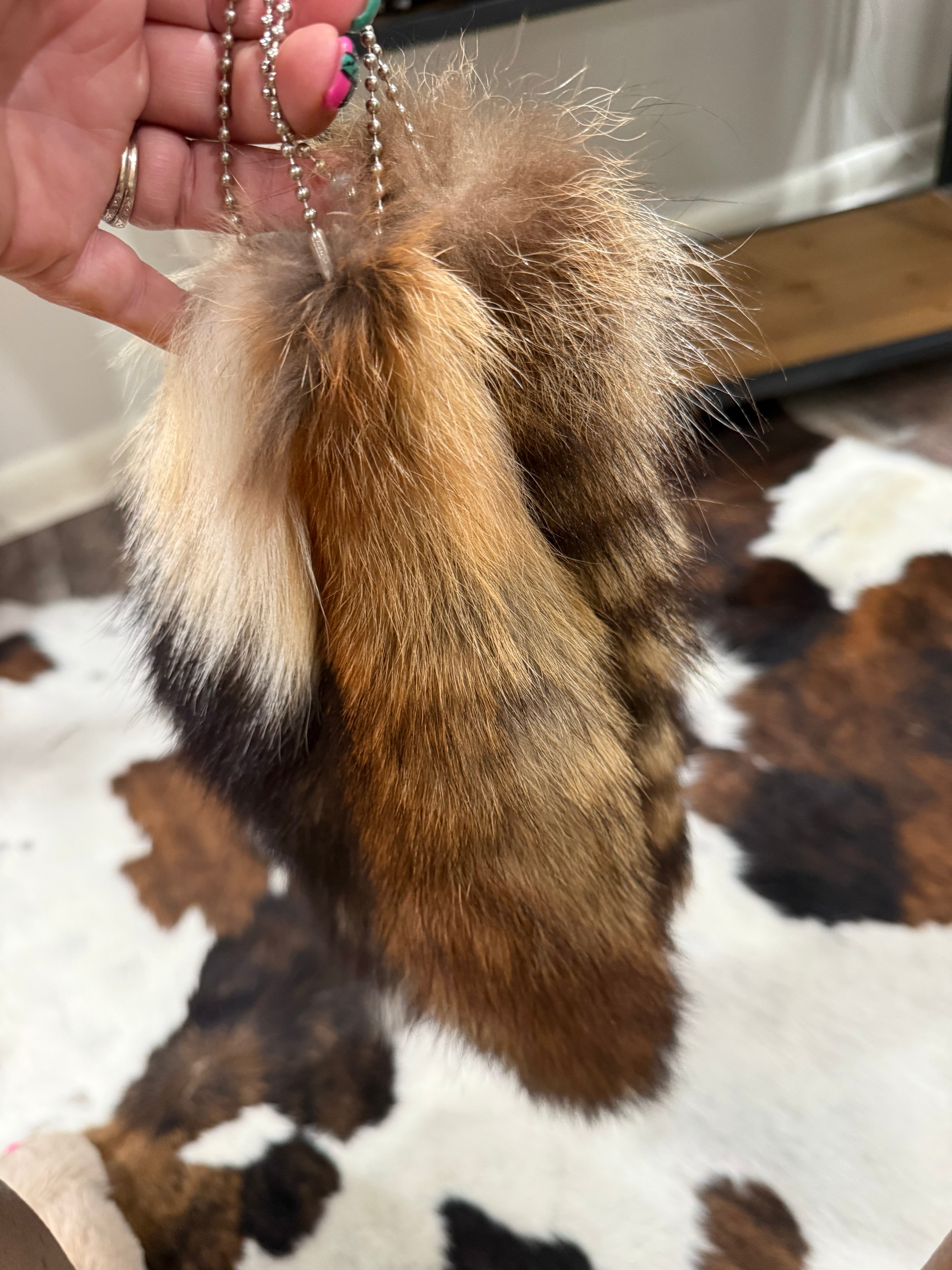 Authentic Tails - Large