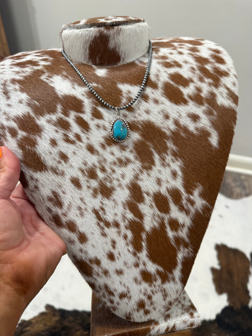 3MM Pearl Necklace w/Turquoise Pendant Stamped AT
